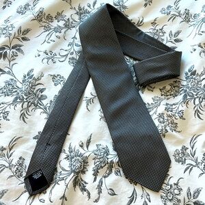 Hugo Boss men tie